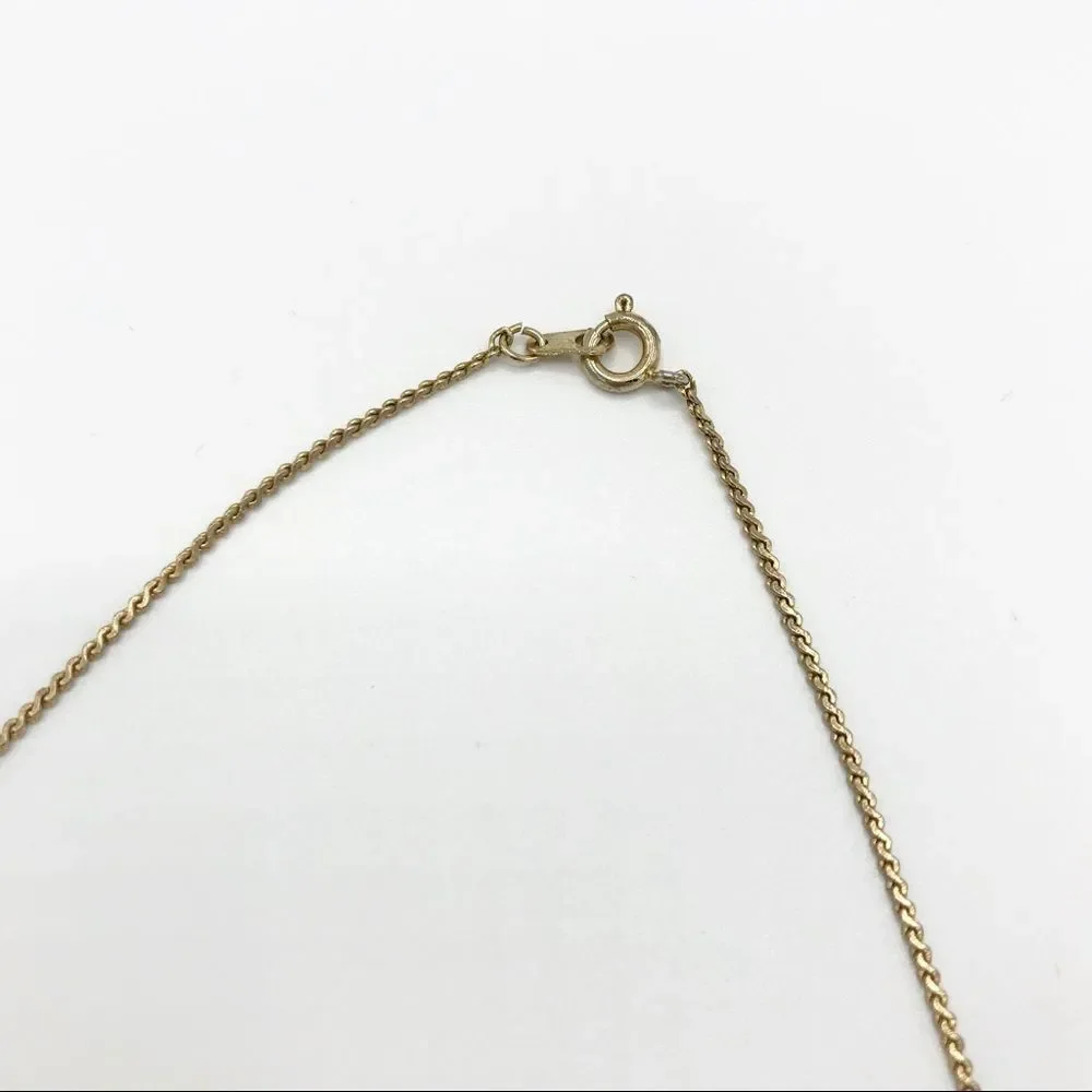 Lovebird Gold toned Necklace 19” Dainty Love Birds